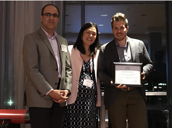  Prof. Evelyn Wang (MIT) and Prof. Saeed Maghaddam (University of Florida) award Felix Reichmann with the best poster award at the international conference on Nano-, Micro-, Minichannels 2017 in Cambrige, MA, USA
