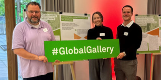 The picture shows Sophia Hamelbeck, Nils Kaufhold and Tobias Ortelt at the Global Gallery