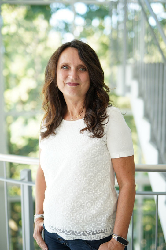 The picture shows Sabine Koch.